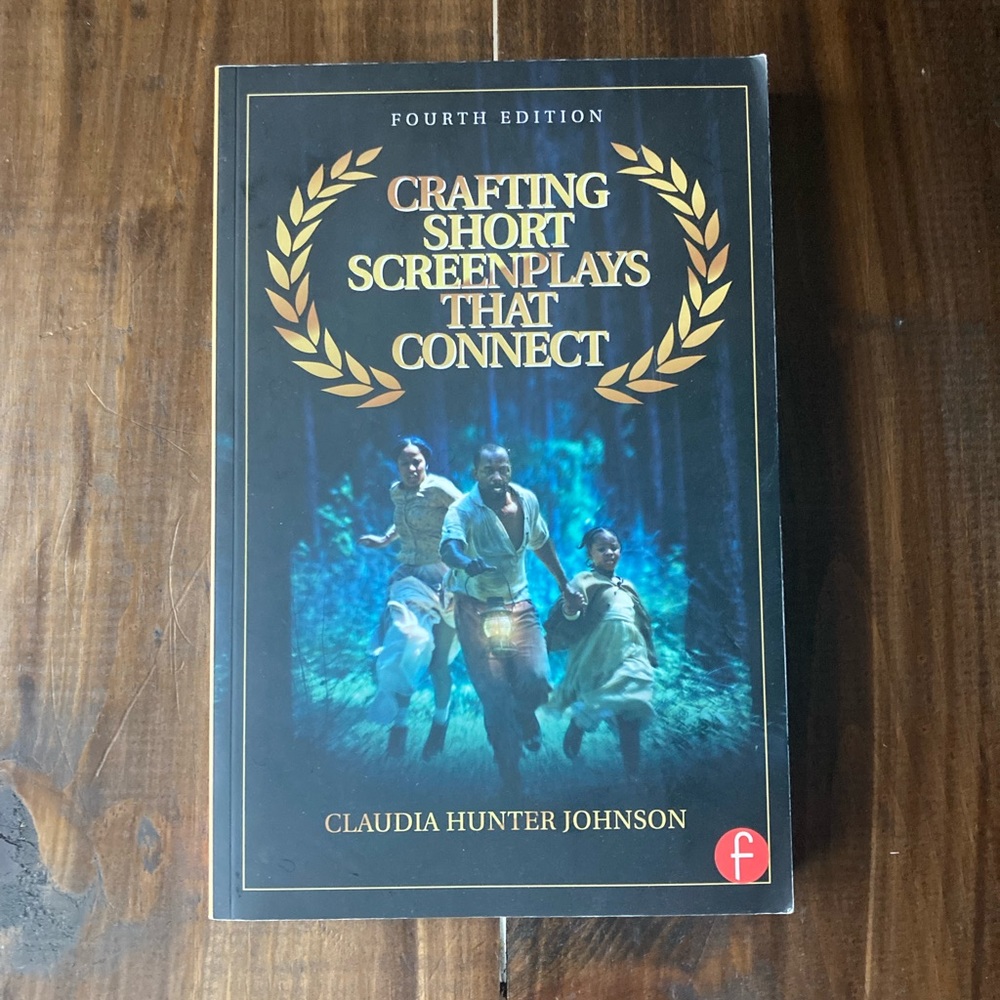 Crafting Short Screenplays that Connect by Claudia Hunter Johnson 2015 Softcover